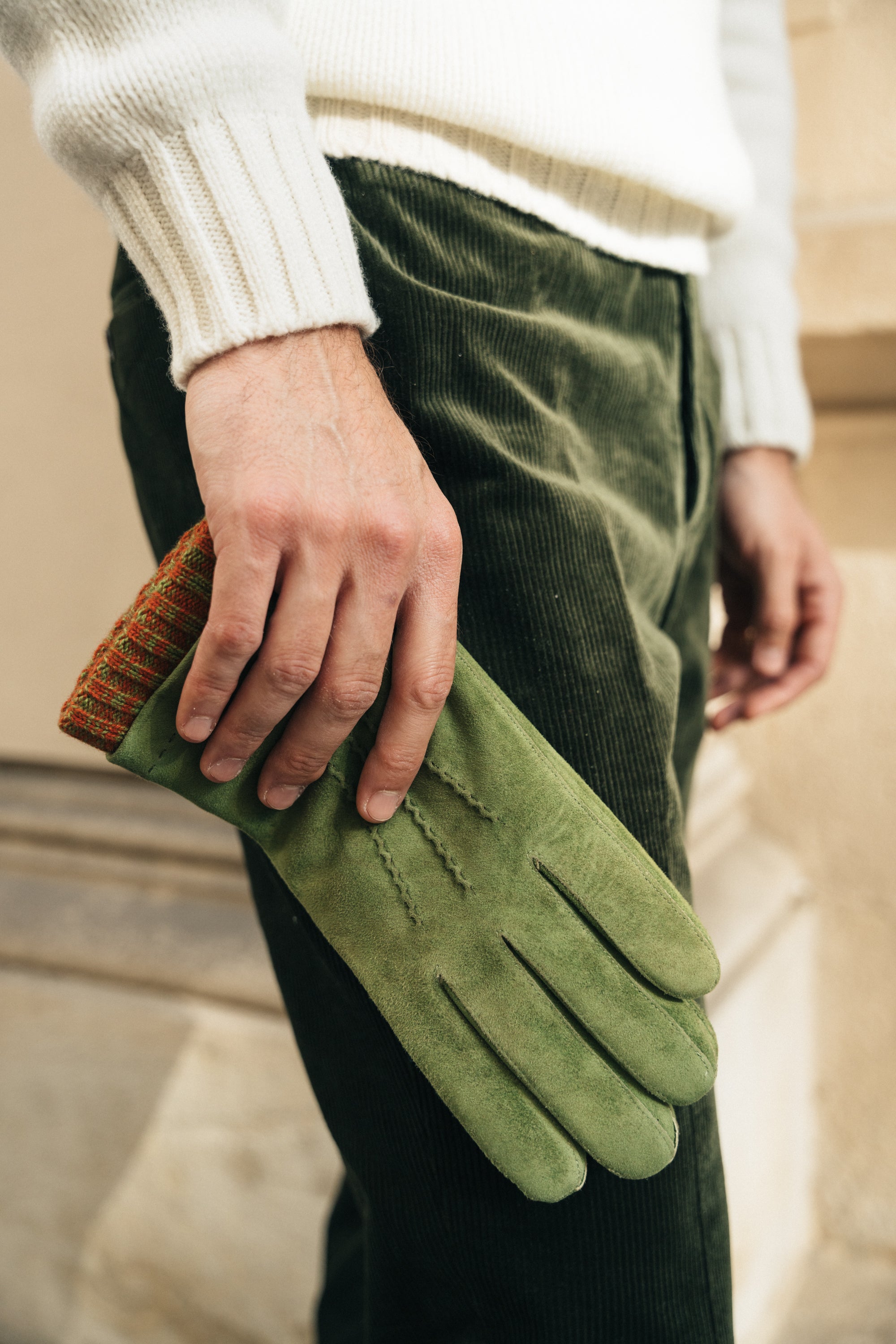 Gentlemen's Pop-of-color Gloves Collection