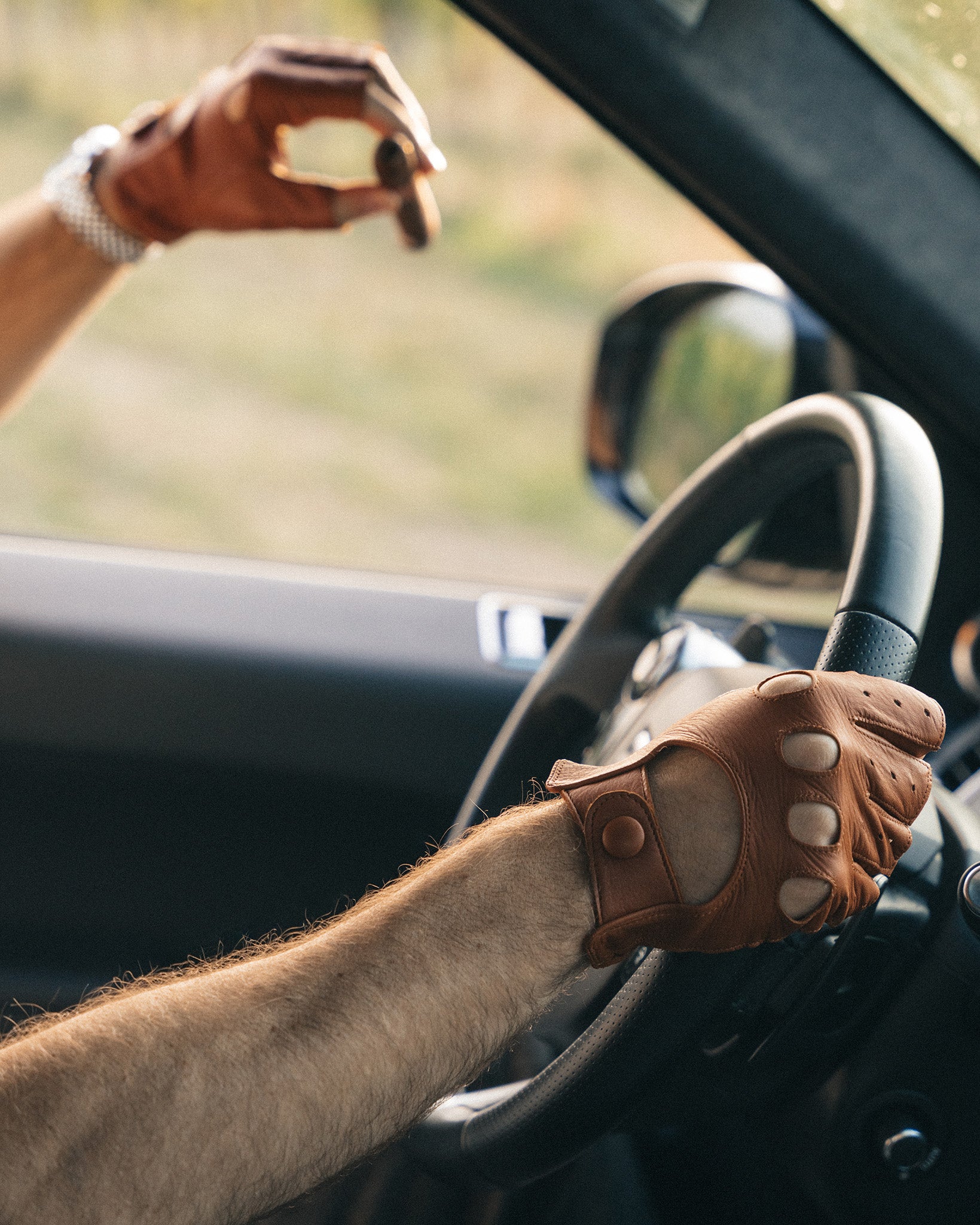 Handmade Gentlemen's Driving Gloves